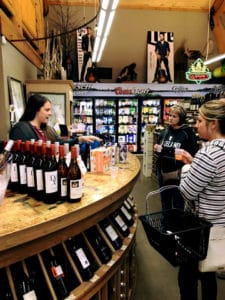 Best liquor store in lakes area - Seven Sisters Spirits - Wine and Seltzer tasting